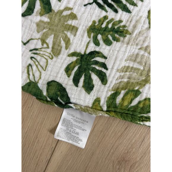 Little Unicorn Cotton Muslin Swaddle Blanket - Tropical Leaf - Picture 6 of 6